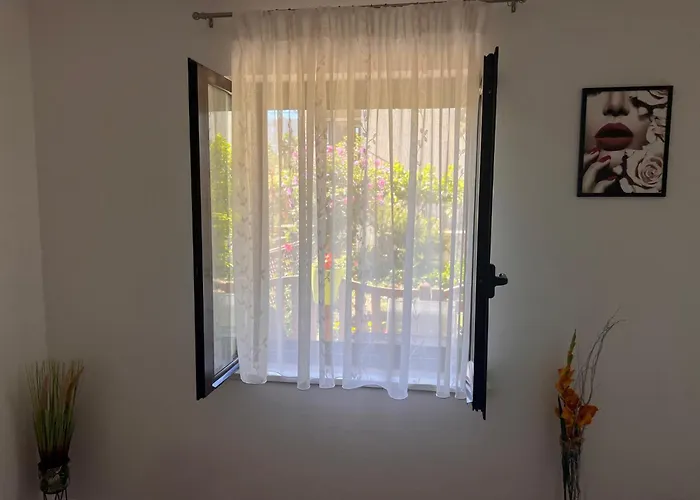 Vesna شقة سبليت